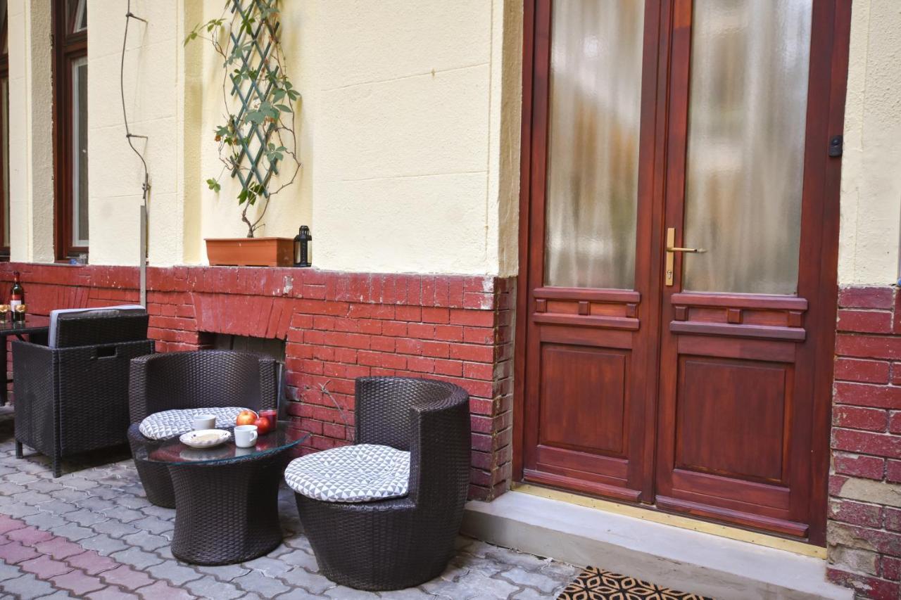 Perfect Place In Central Budapest For 2-4 People Exterior photo